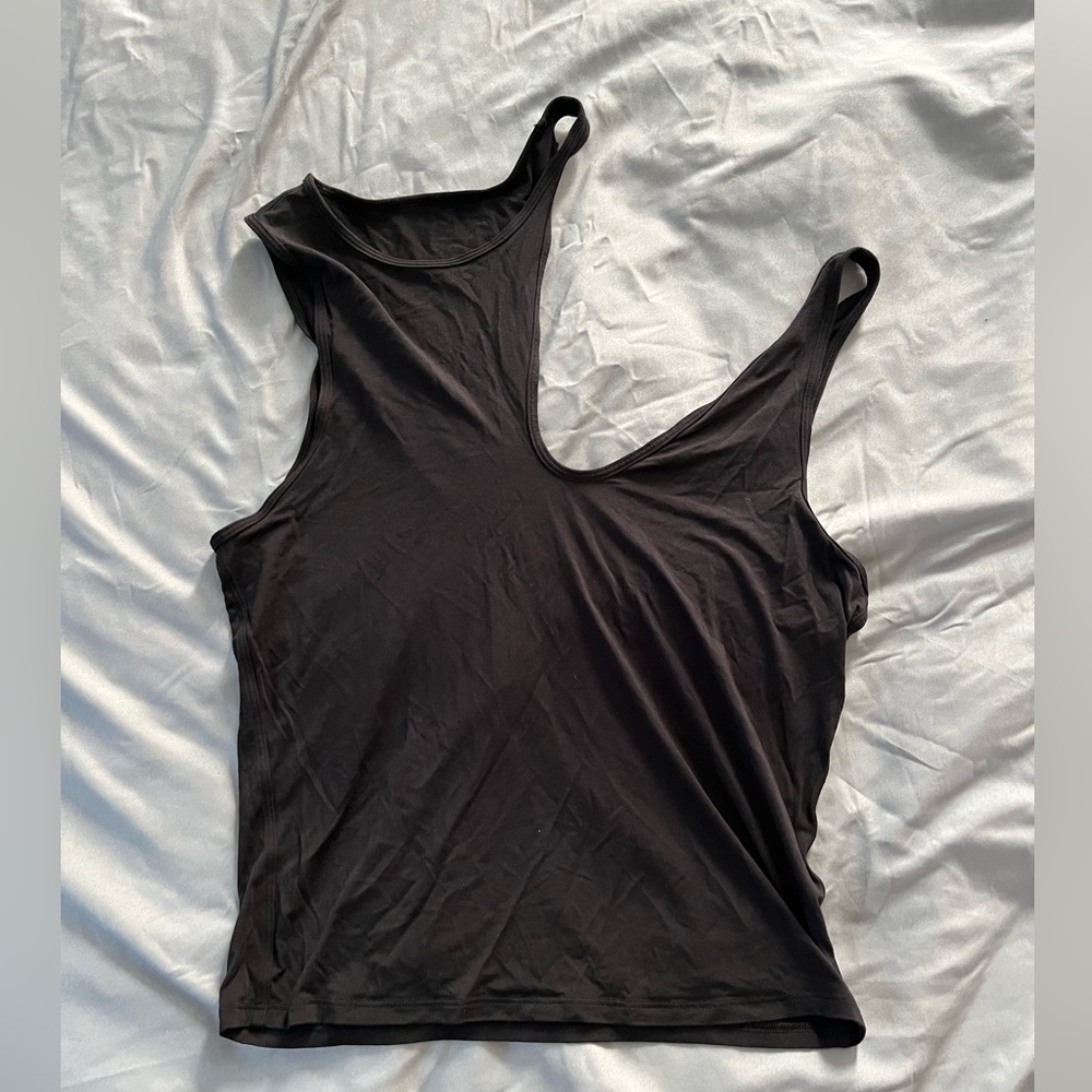 lululemon s labs asymmetrical tank